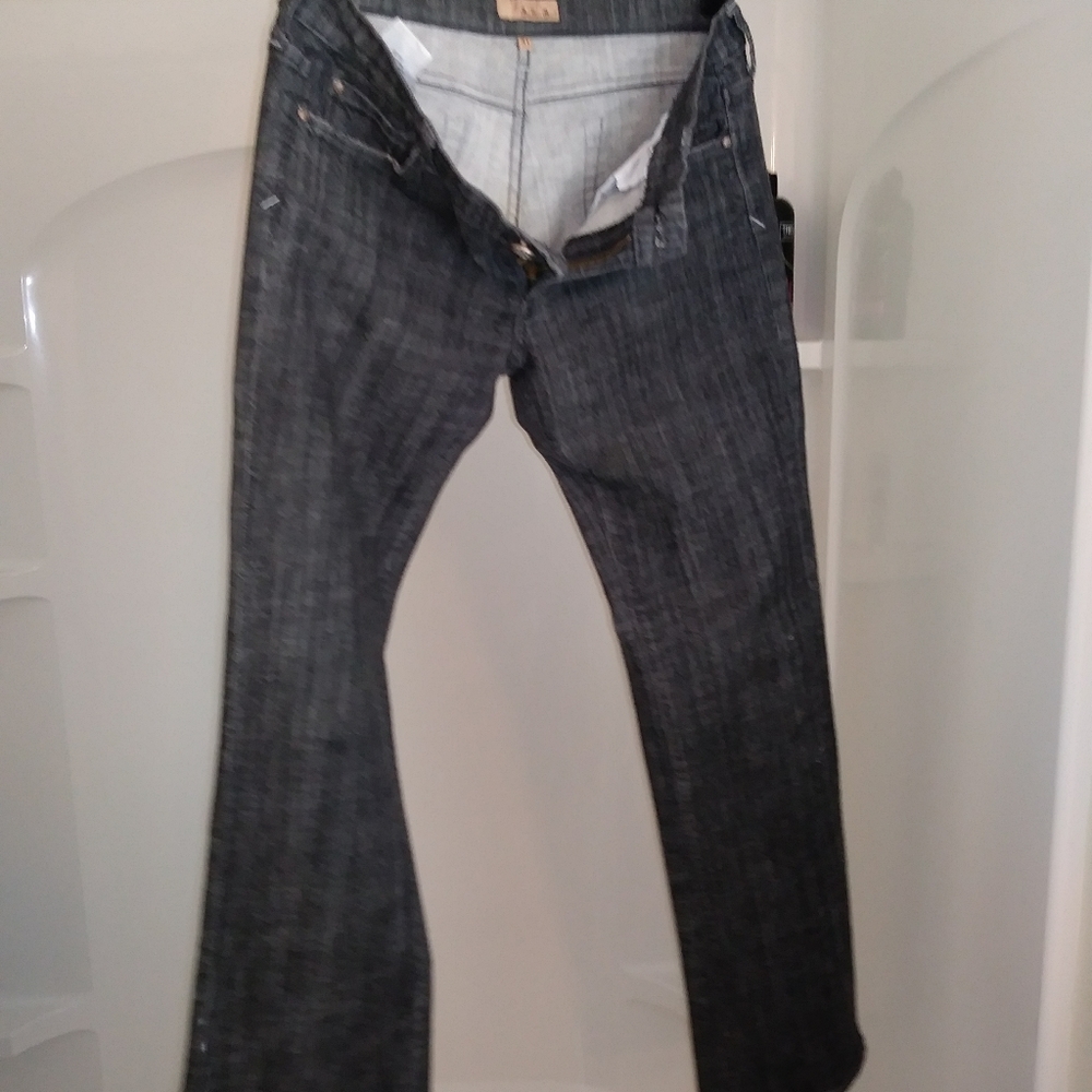 Black wash low ride jeans